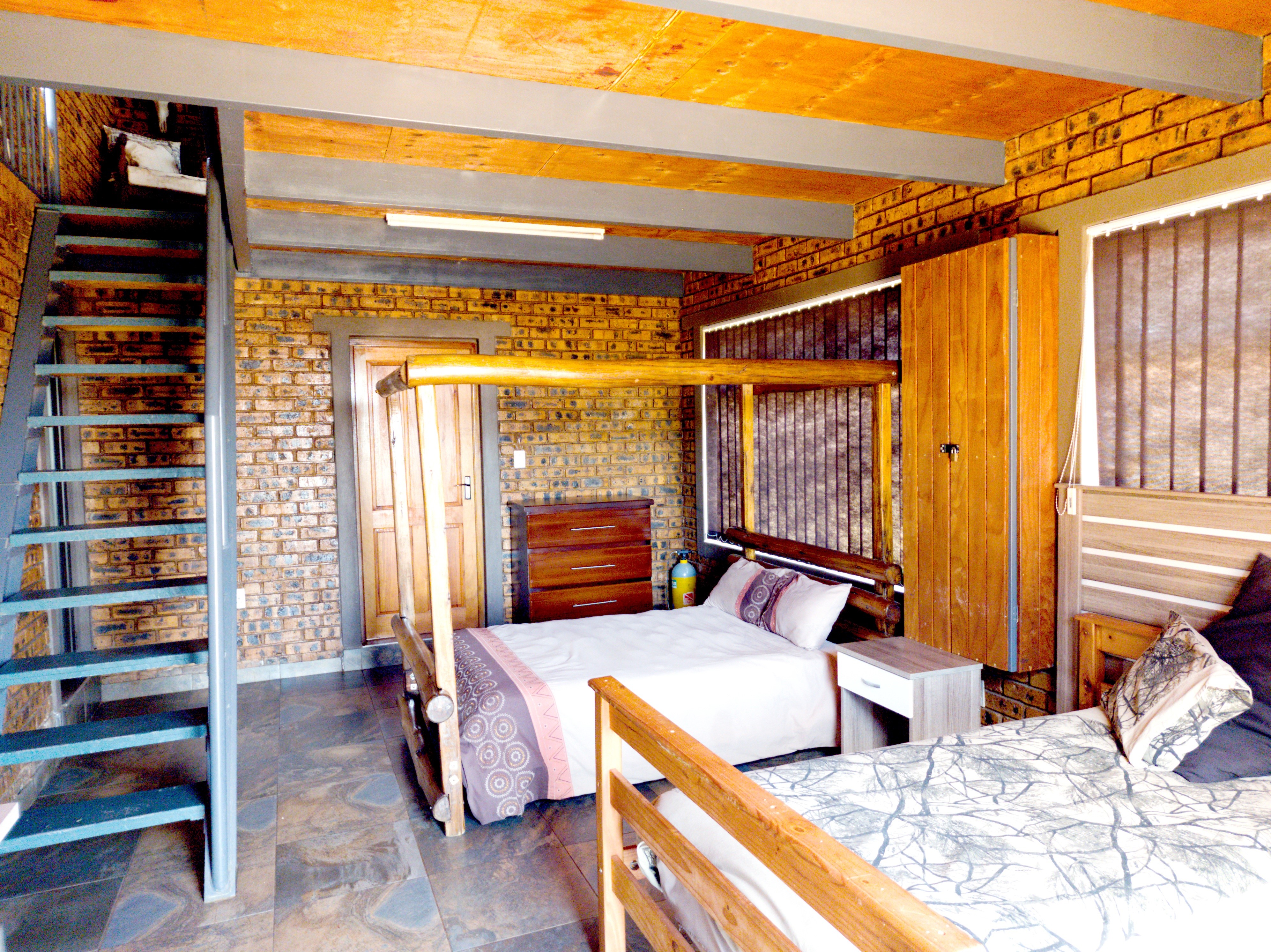 LRM_downstairs_2 LRM_downstairs_2